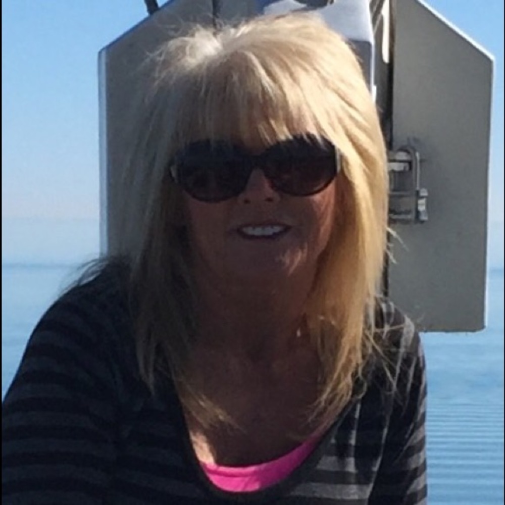 Meet your Posher, Lannette